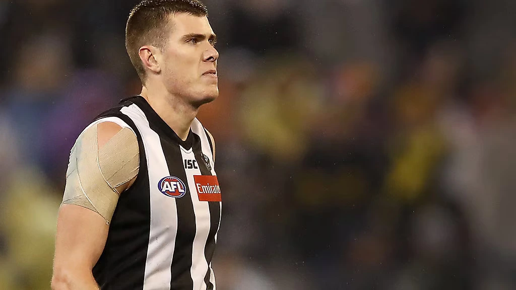 BOMBSHELL: Collingwood’s Mason Cox Hit with Lifetime AFL Ban Over Gambling Scandal – Confidential Leaks to Bettors Rock the League